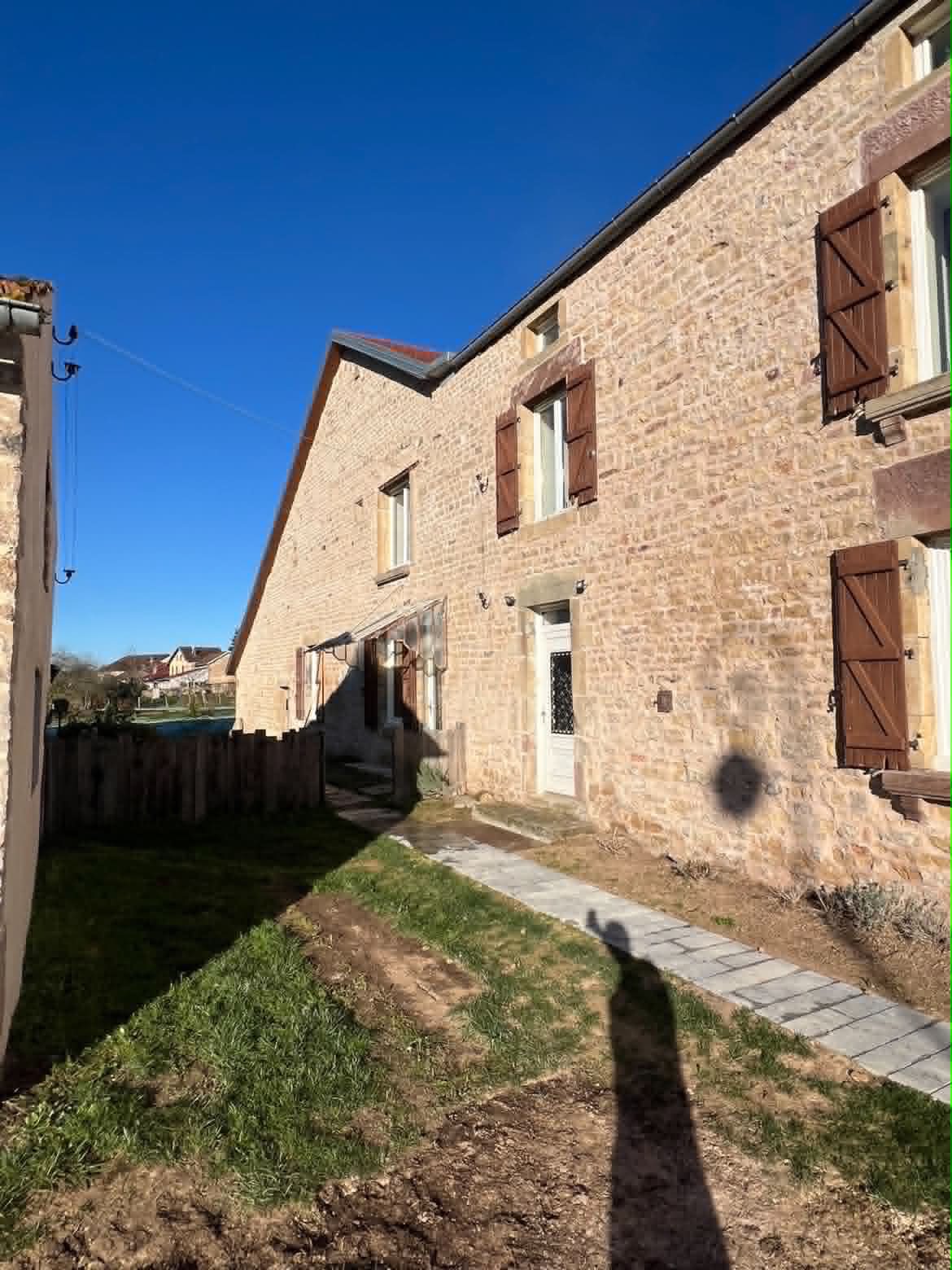 Façade en pierres